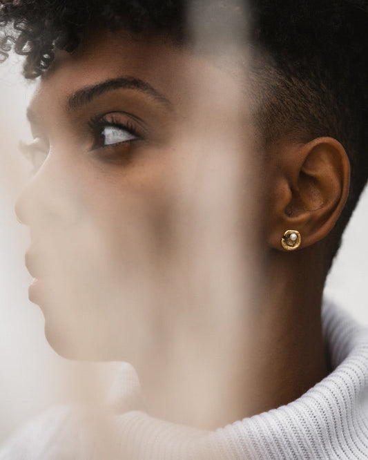 Oyster Stud Earrings | 24K Gold Plated