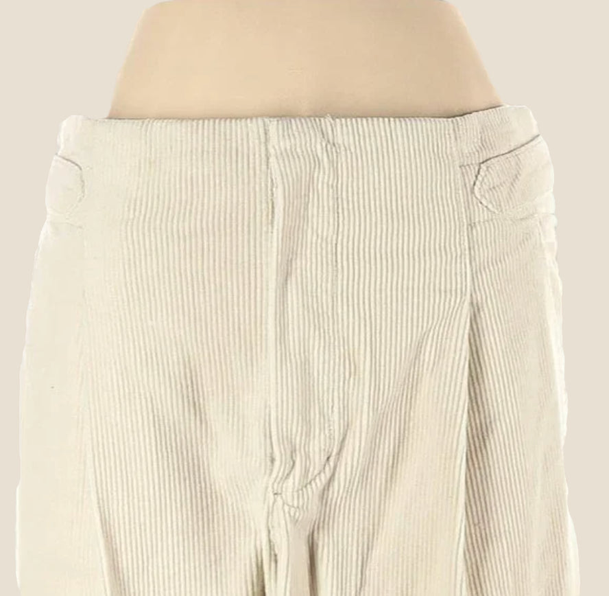 CLOSED High Waisted Ivory Cords w Tab Detail (Size 28) image 3