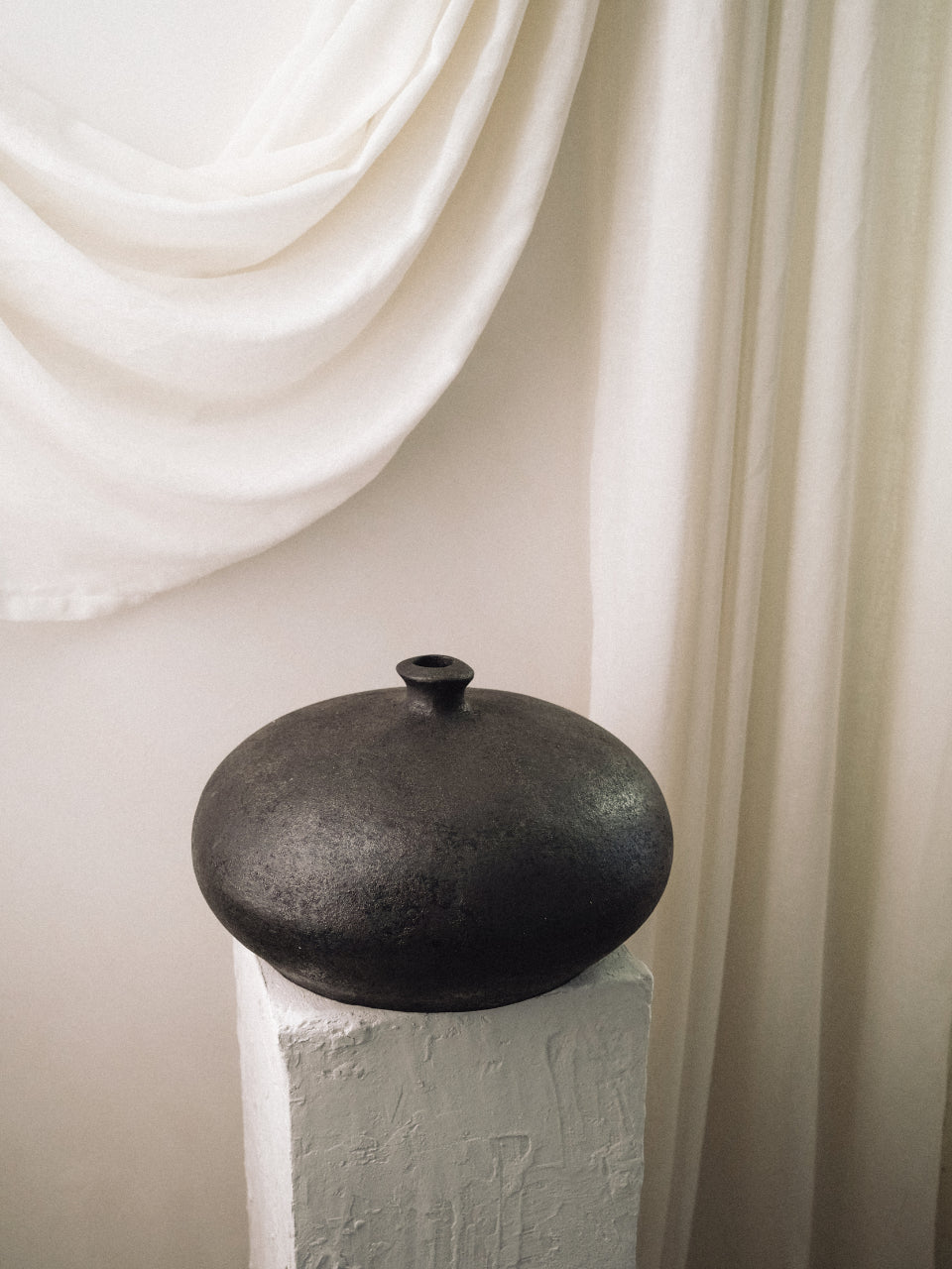 Rovi Sculptural Terracotta Vessel