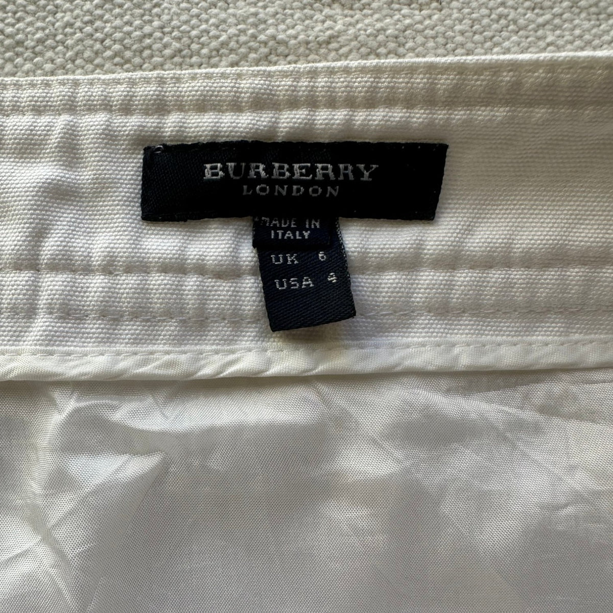 Burberry London White Zip-Front Cotton Mini Skirt | Size 4