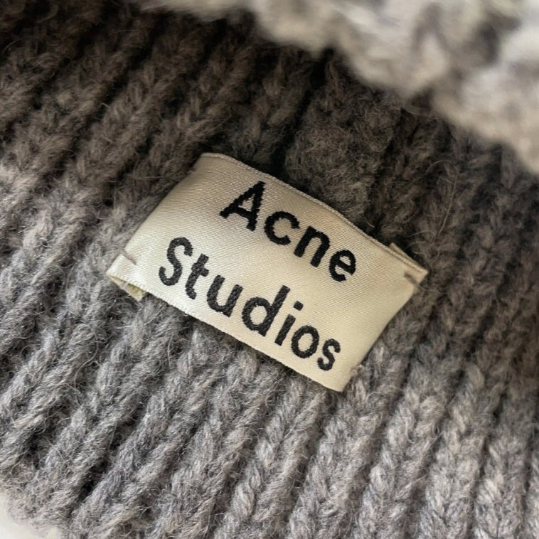 Acne Studios Gray Beanie image 1