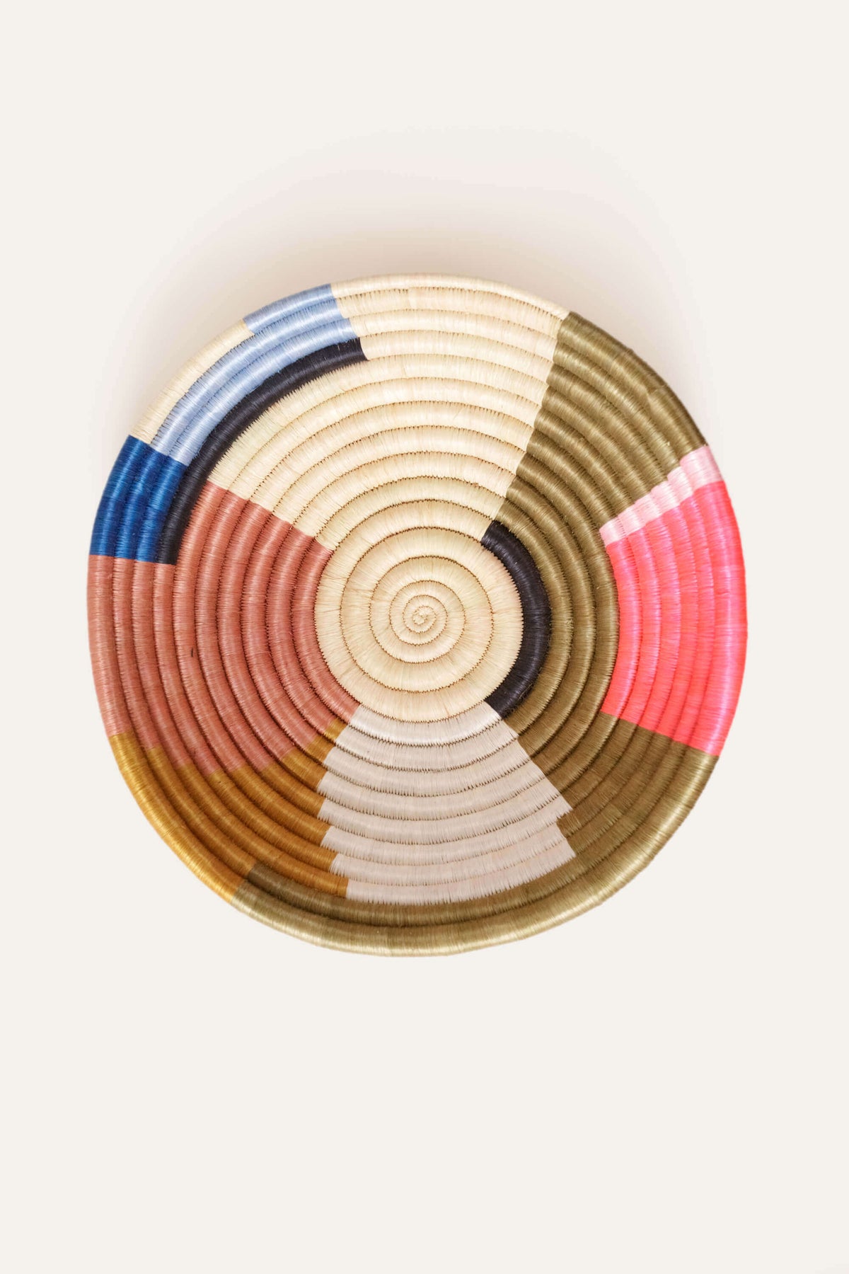 Kaleidoscope Handwoven Plateau Basket