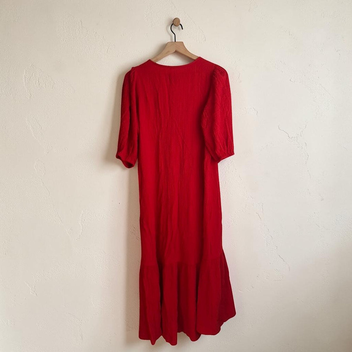 Scarlet Red Seersucker Button Front Midi Dress | Size Small