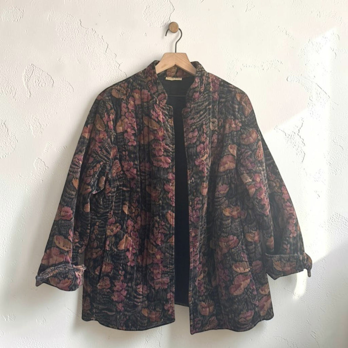Vintage Black + Rose Quilted Open-Front Jacket | Size Large
