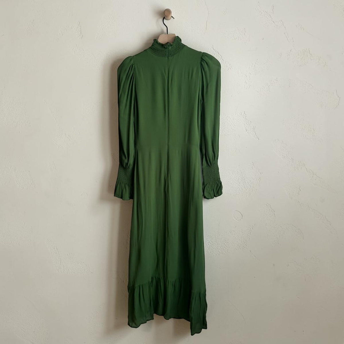 Reformation Green Long Sleeve Midi Dress | Size 4