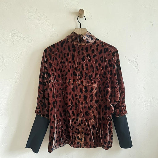 Long Sleeve Animal Print Velvet Blouse | Size Medium