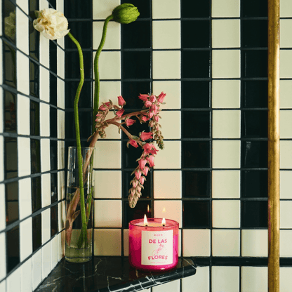 De Las Flores Candle