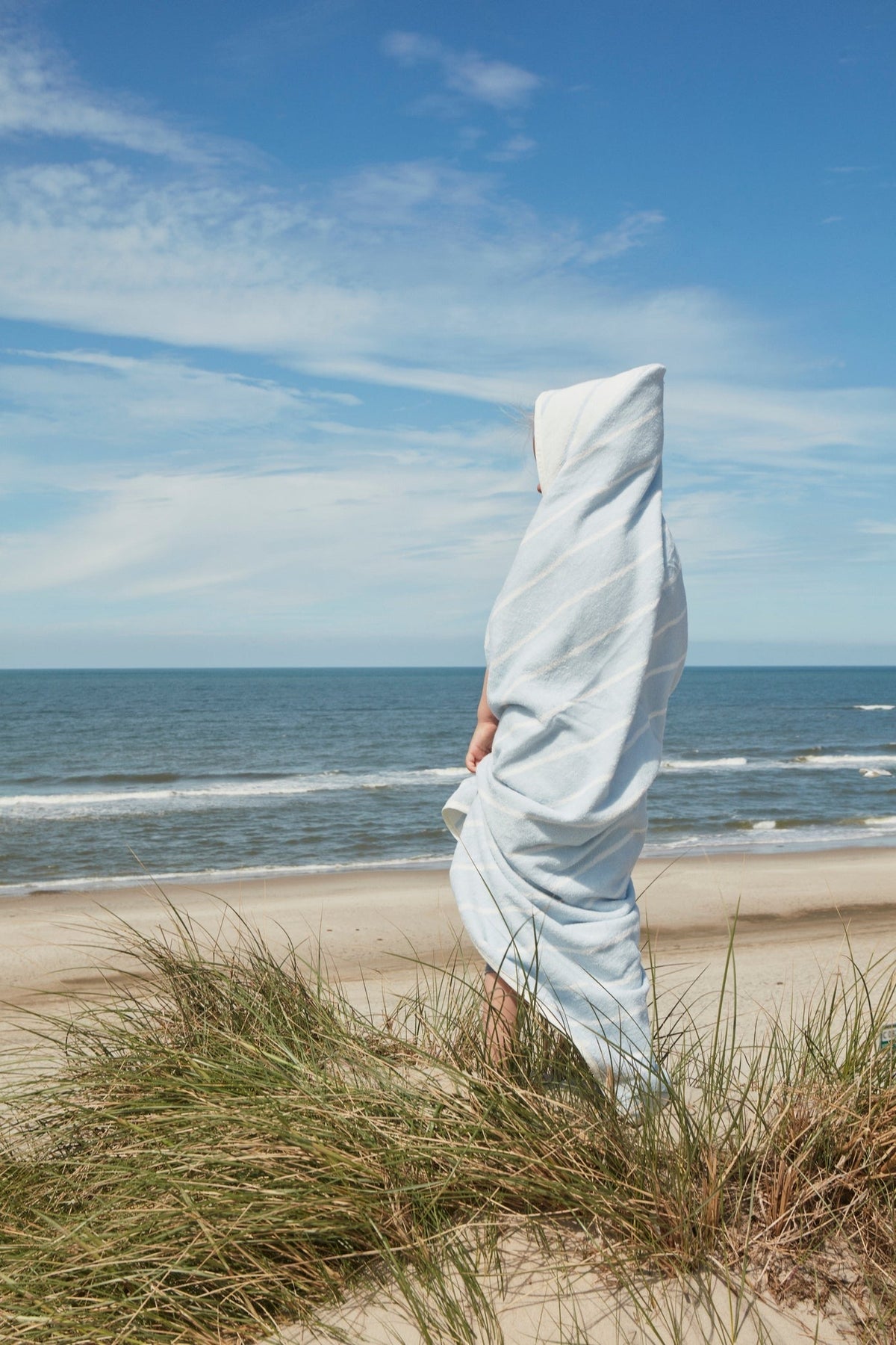 Raita Hooded Towel | Cloud + Ice Blue
