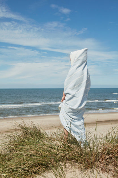 Raita Hooded Towel | Cloud + Ice Blue