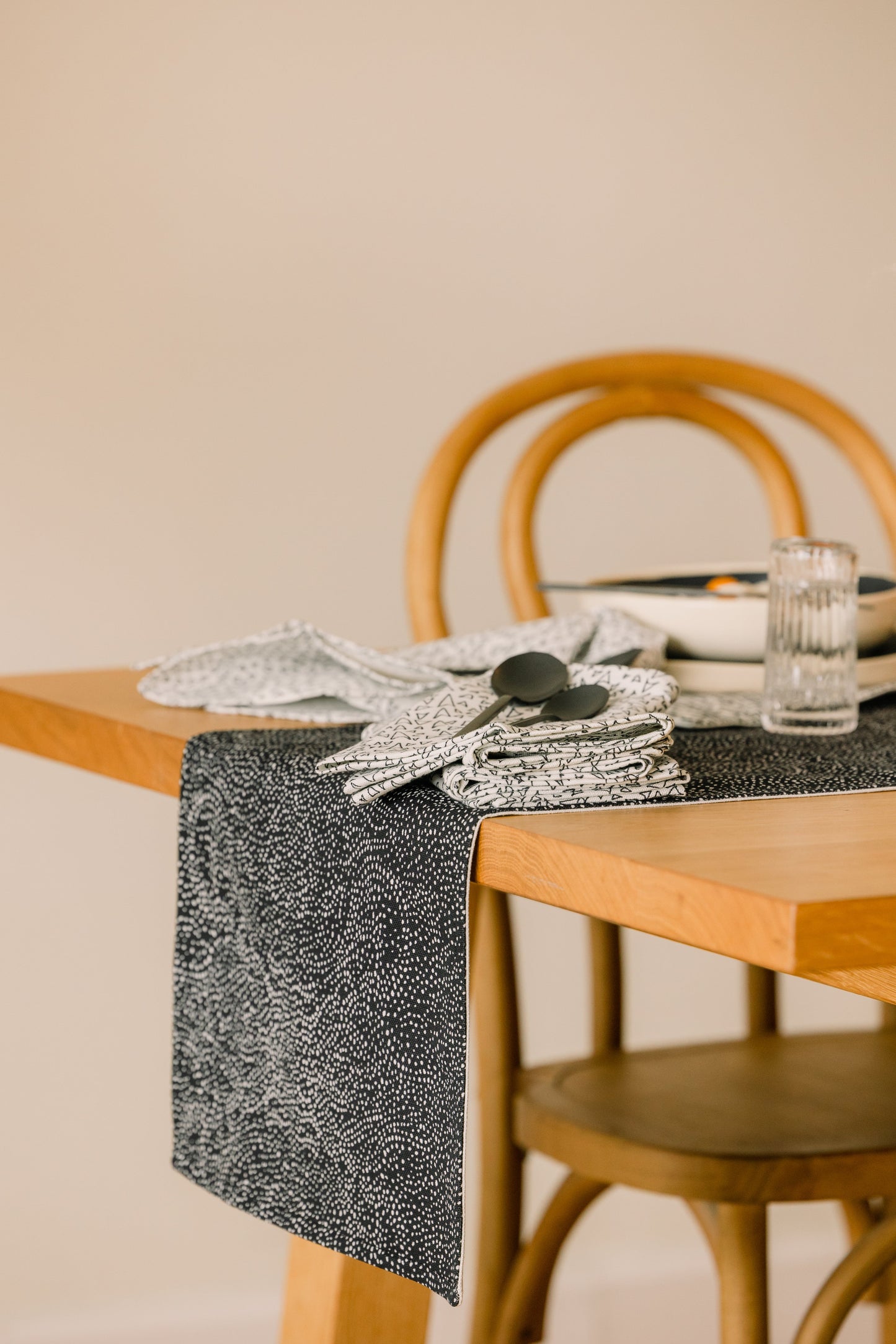 Palizada in Constellation Table Runner