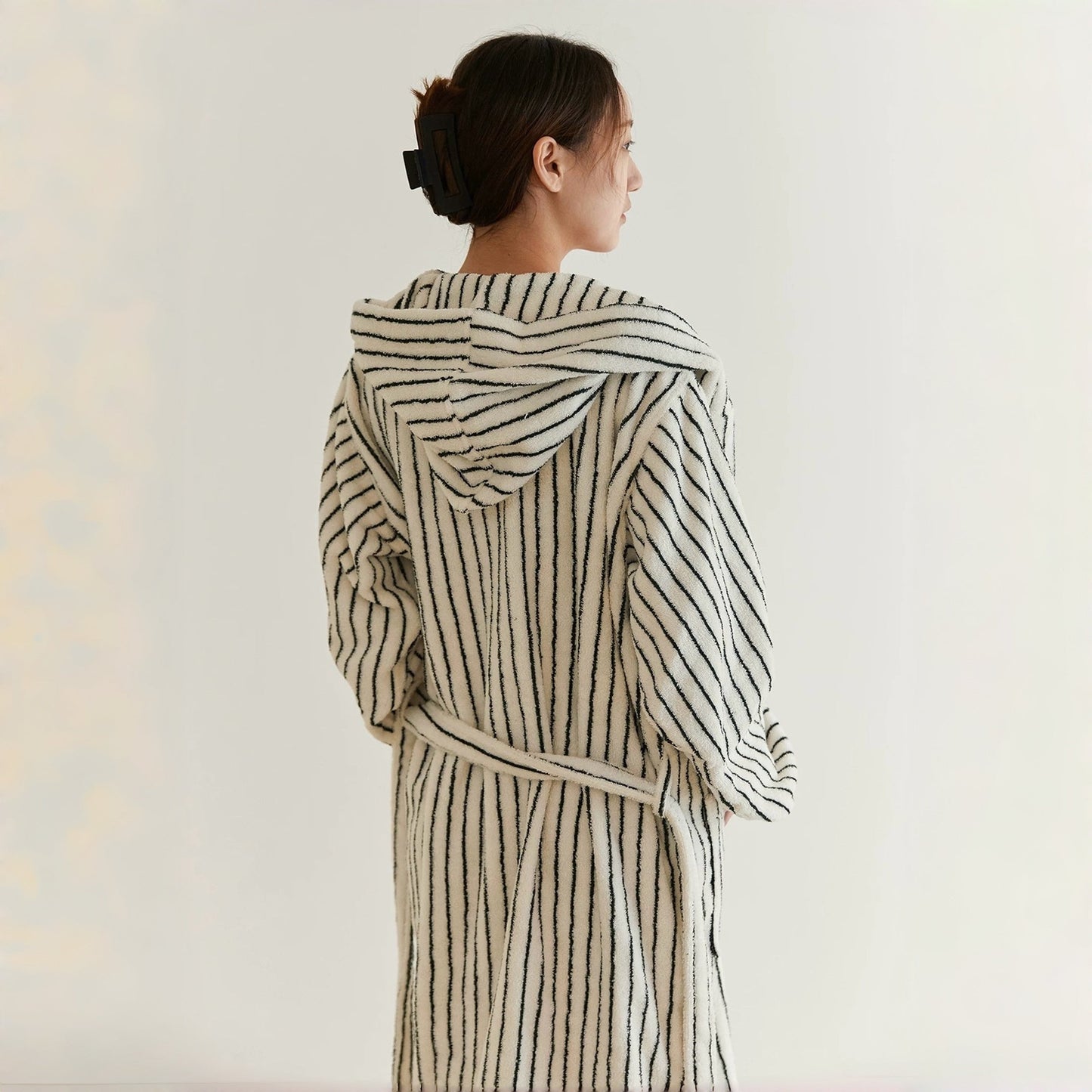 Scandi Retro 100% Long-stapled Cotton Stripe Hooded Bathrobe