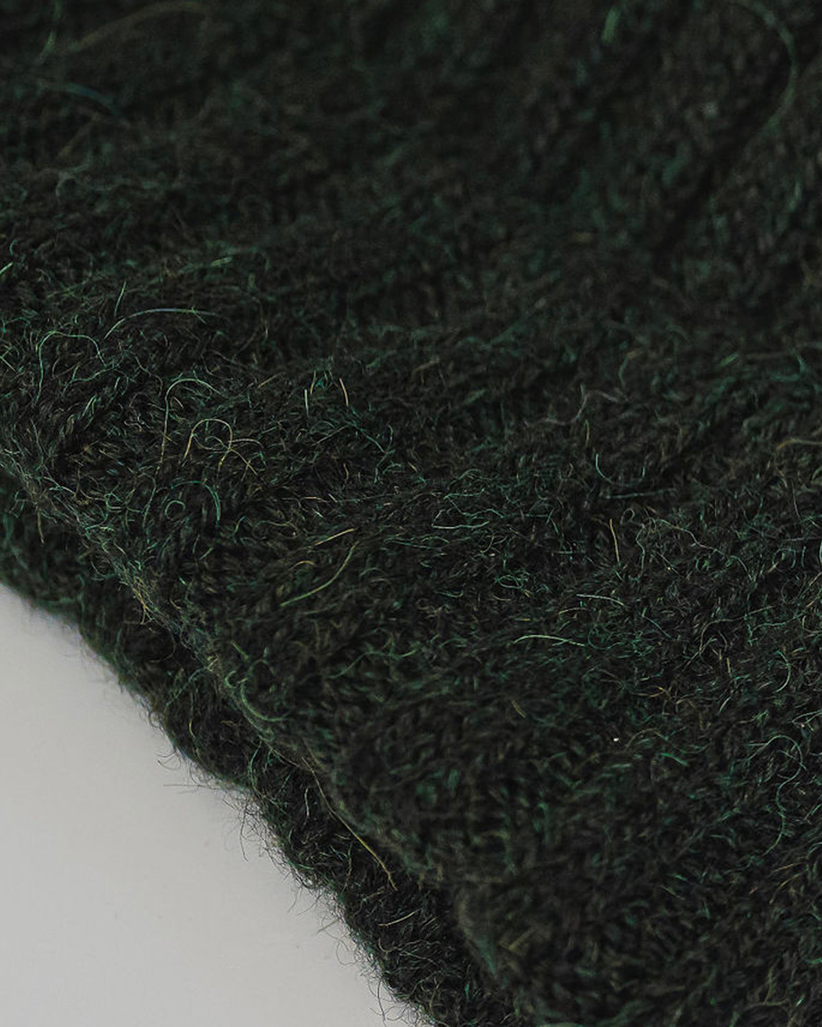 Baby Alpaca Ribbed Beanie | Green Envy