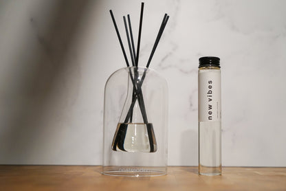 New Vibes Diffuser Set | Sea Salt + Orchid