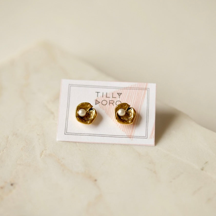 Oyster Stud Earrings | 24K Gold Plated