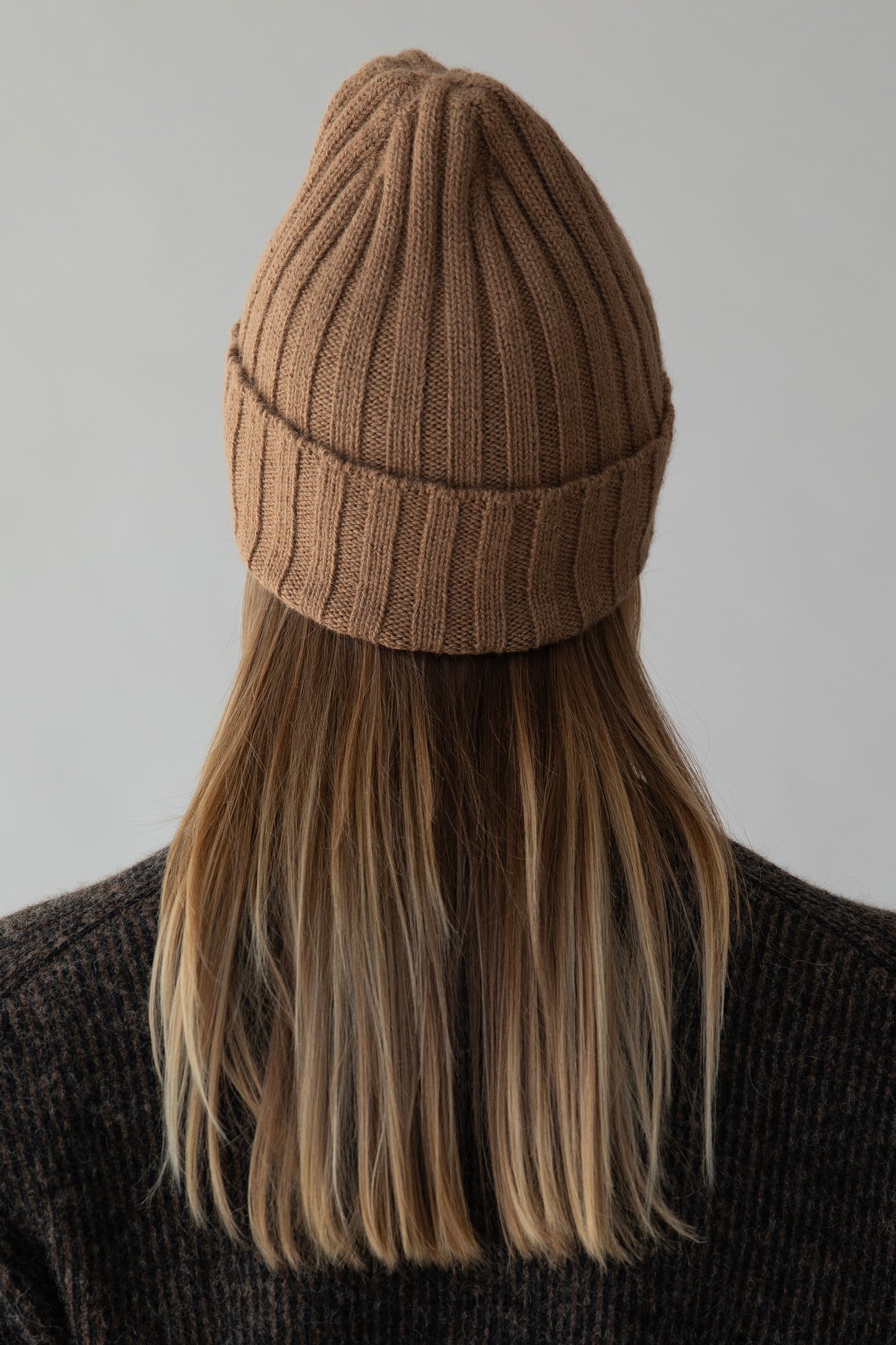 Ribbed Baby Alpaca Beanie | Camel
