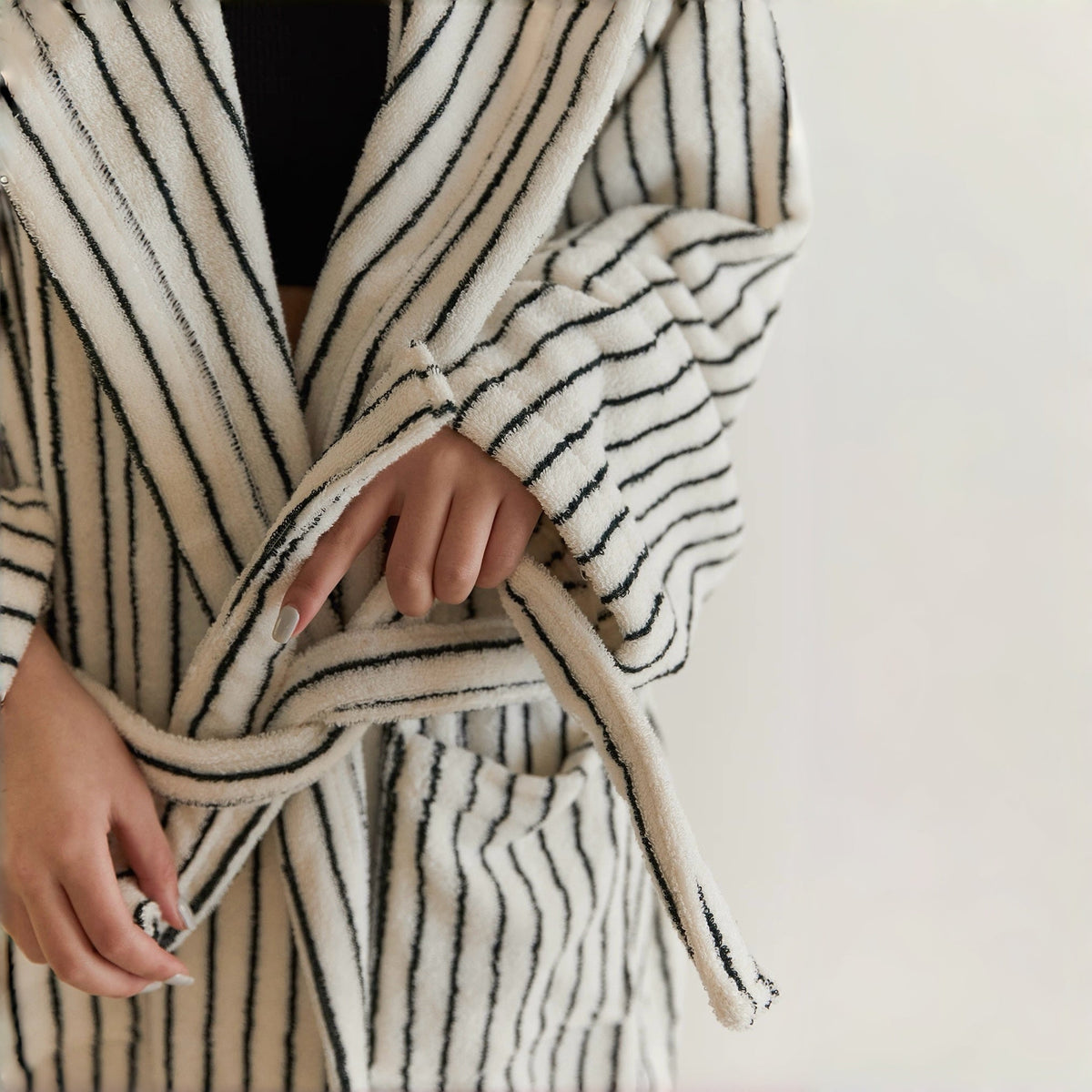 Scandi Retro 100% Long-stapled Cotton Stripe Hooded Bathrobe