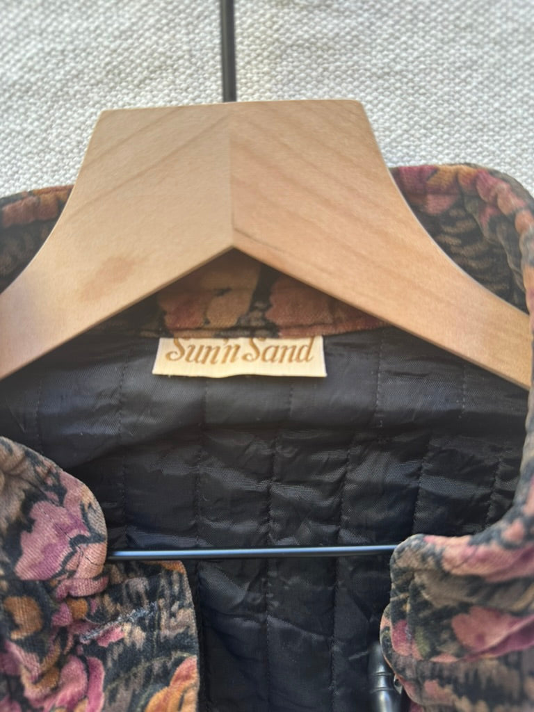 Vintage Black + Rose Quilted Open-Front Jacket | Size Large