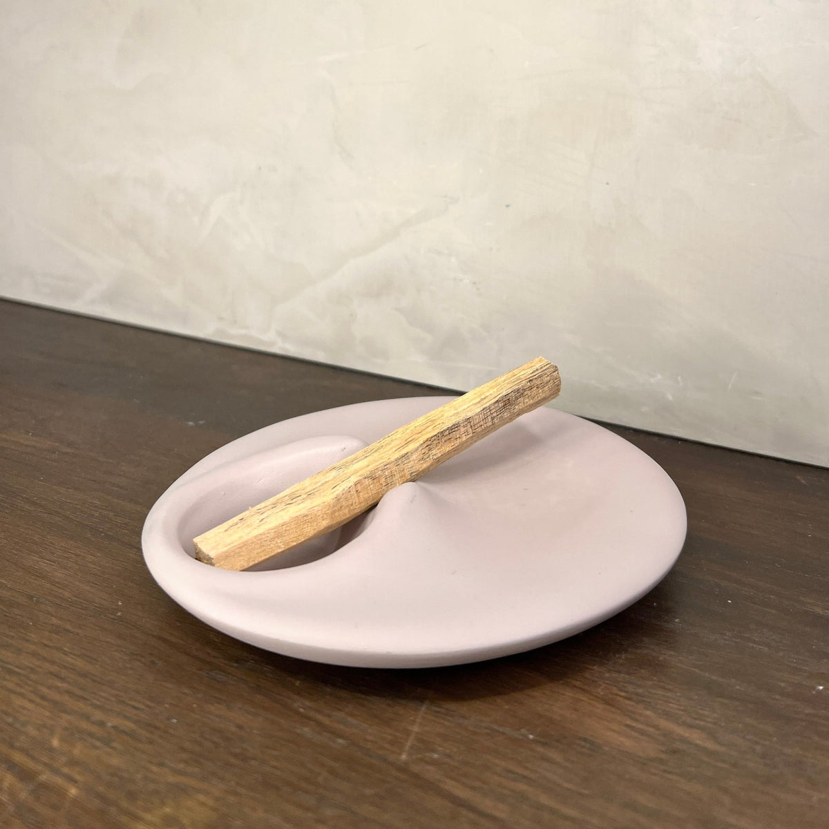 Minimalist Palo Santo Sphere Holder