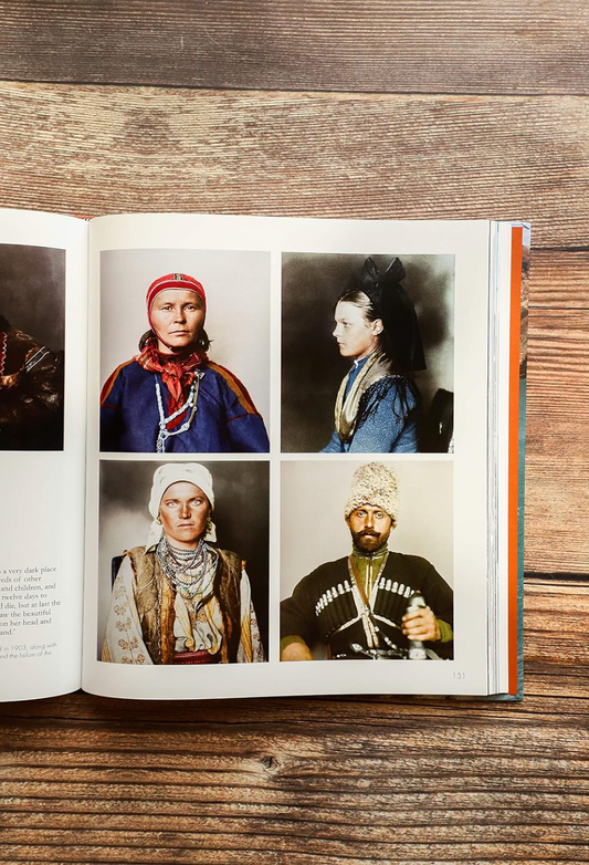 History as They Saw It: Iconic Moments from the Past in Color Hardcover
