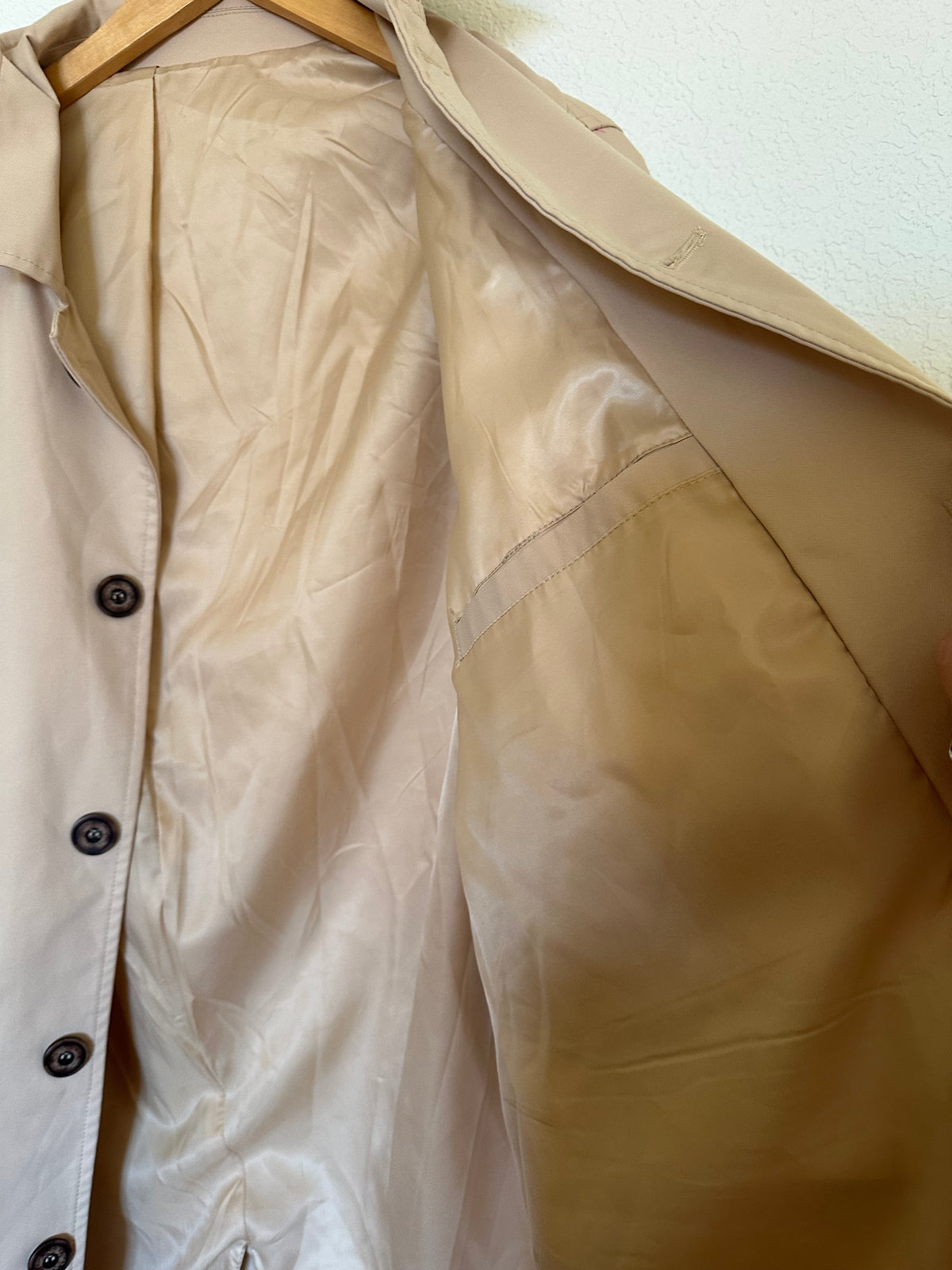 Oversized Trench Coat (Size XXL) image 3