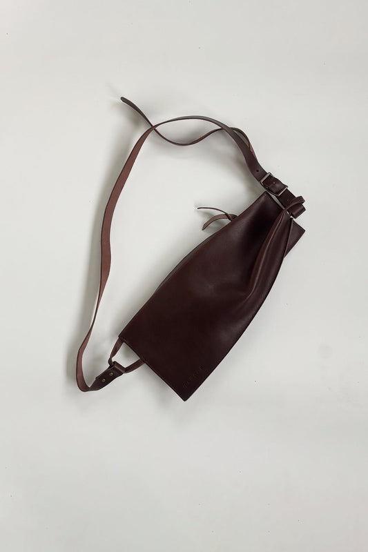 The Offset Leather Sling Bag | Walnut