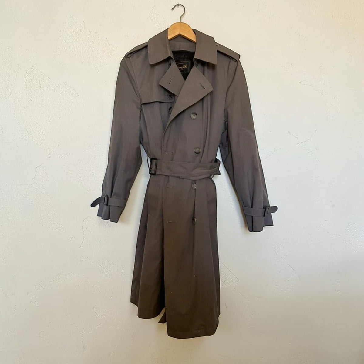 Vintage Gray Trench Coat with Faux-Fur Lining | Size 38