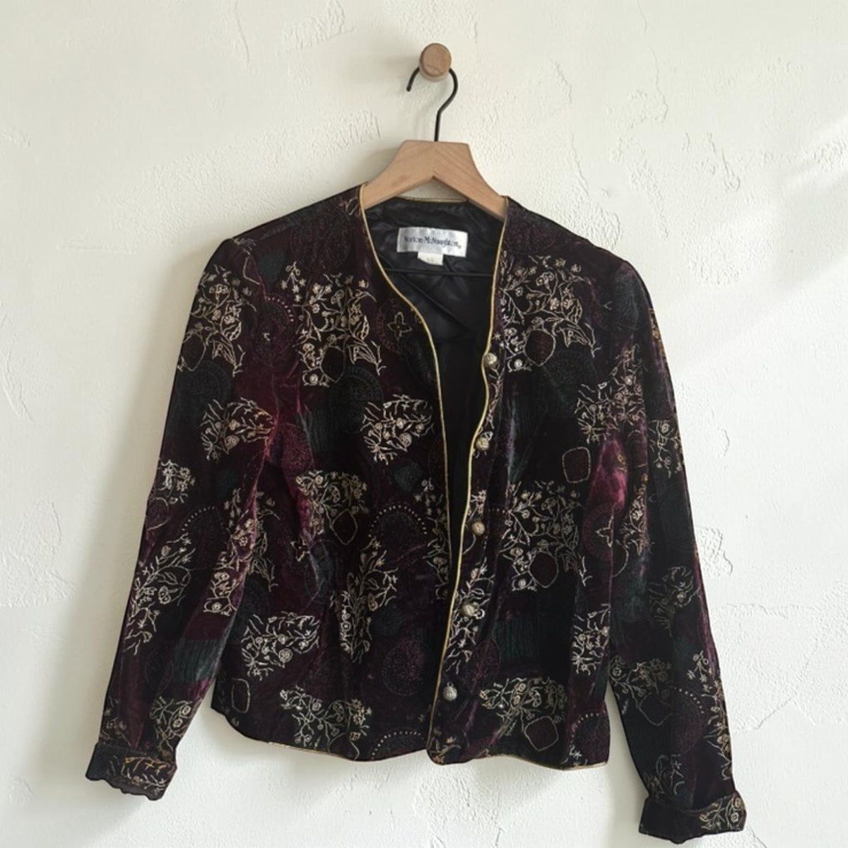 Vintage Gold Embroidered Velvet Jacket | Size 10