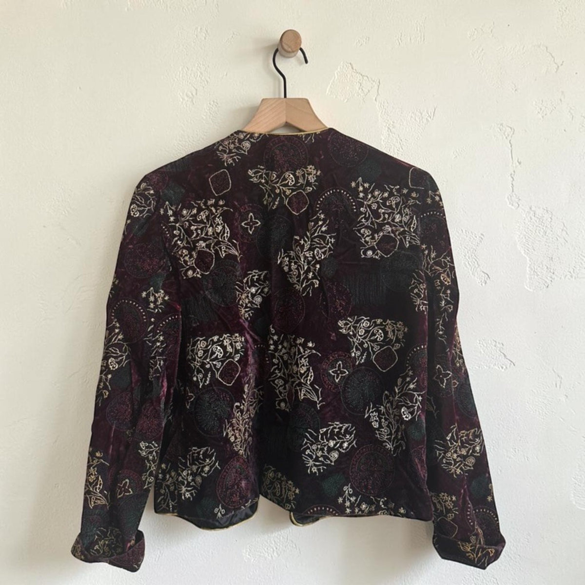 Vintage Gold Embroidered Velvet Jacket | Size 10